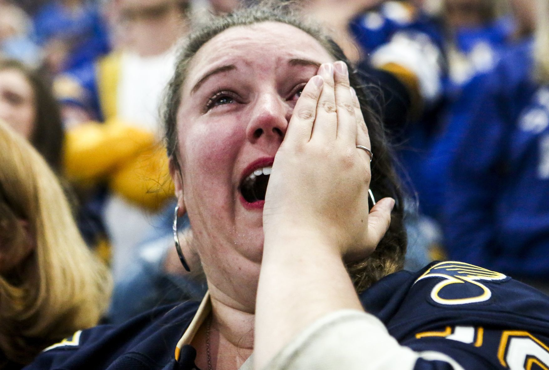 Stanley Cup: Fans watch Game 7 at Enterprise Center